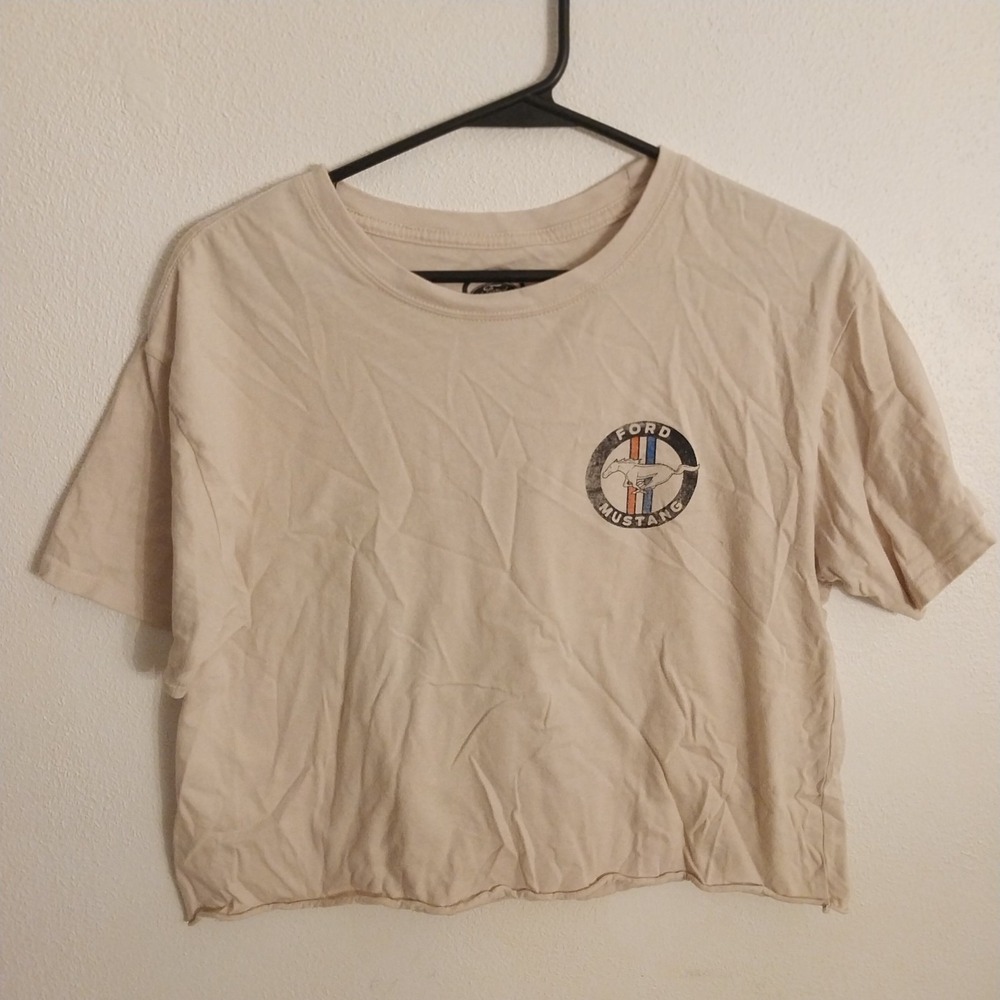 Ford Mustang cropped top